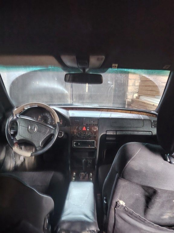 Mercedes C 220, 2.2 L, 2000 il, 583 000 km — Avtomobillər, Bakı (2)