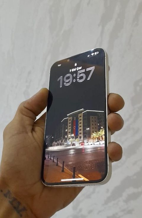 IPhone 14, 128 GB, Ağ — 650 ₼ · Saray · Apple iPhone IPhone 14, 128 GB, Ağ — Saray