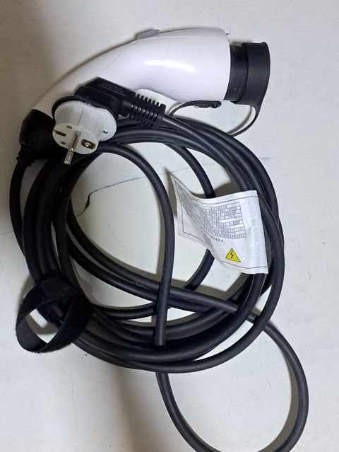 Məhsul: Elektrik avtomobili üçün şarj kabeli — Bakı