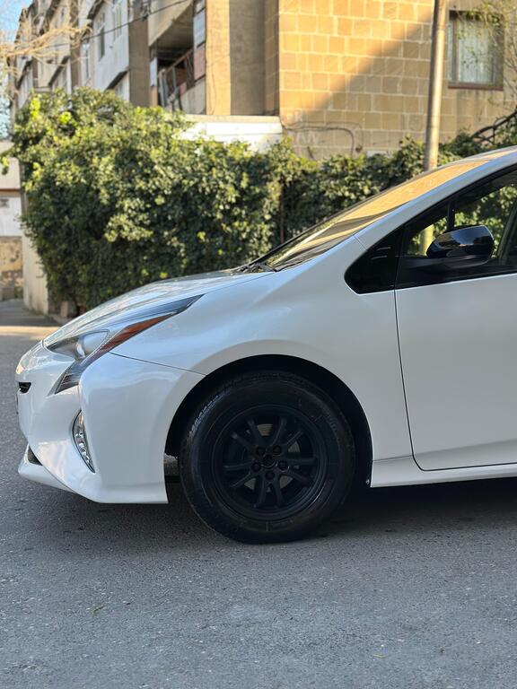 Toyota Prius, 1.8 L, 1.3 kWh, 2018 il, 176 500 km — Avtomobillər, Bakı (8)