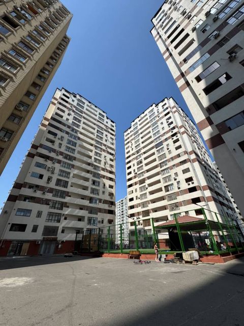 Satılır 3 otaqlı yeni tikili 154 m² — Bakı