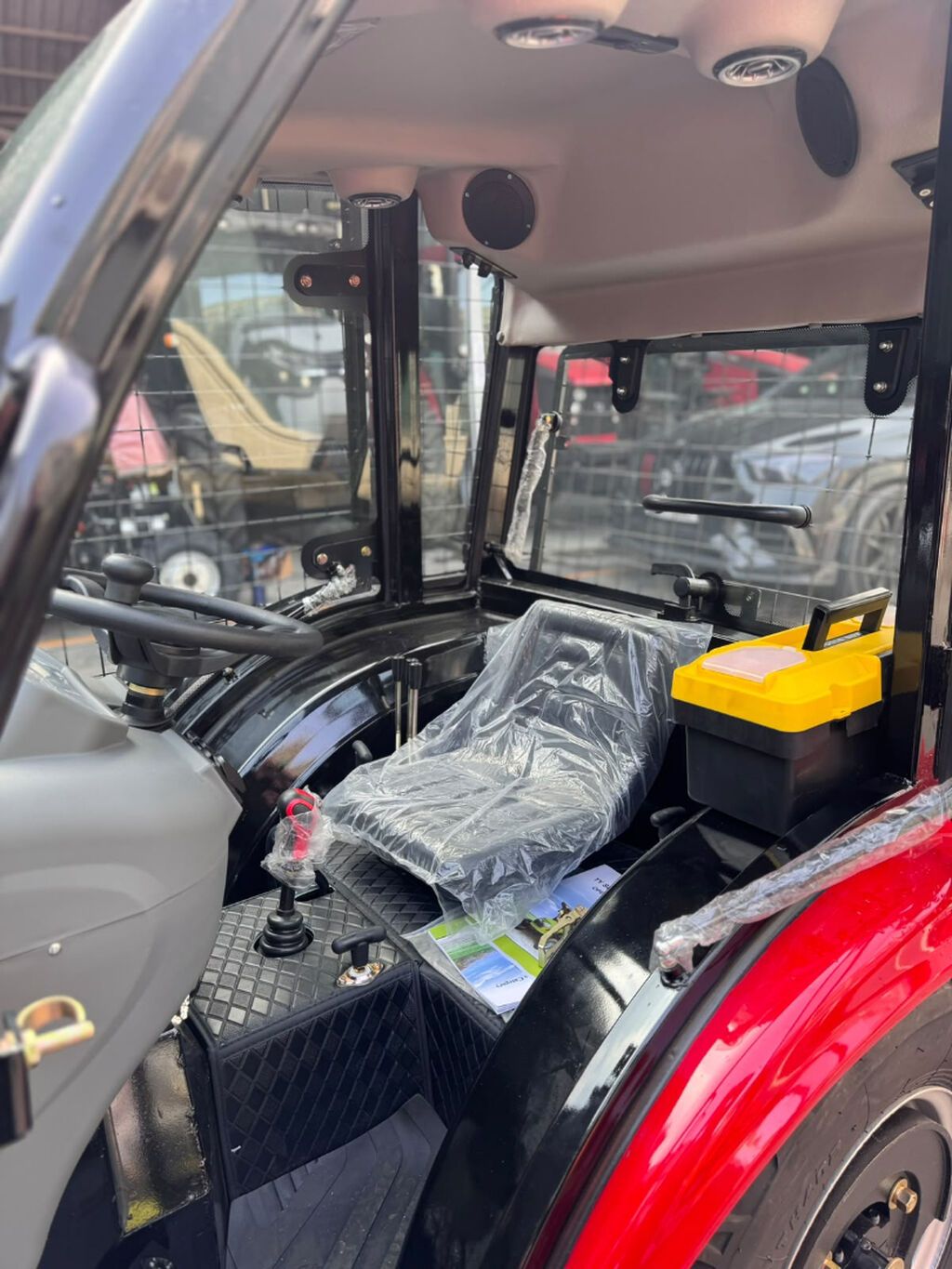 Solıd TK504 kabinli mini traktor Nəğd -10500 AZN İlkin ödəniş — Traktorlar, Bakı (10)