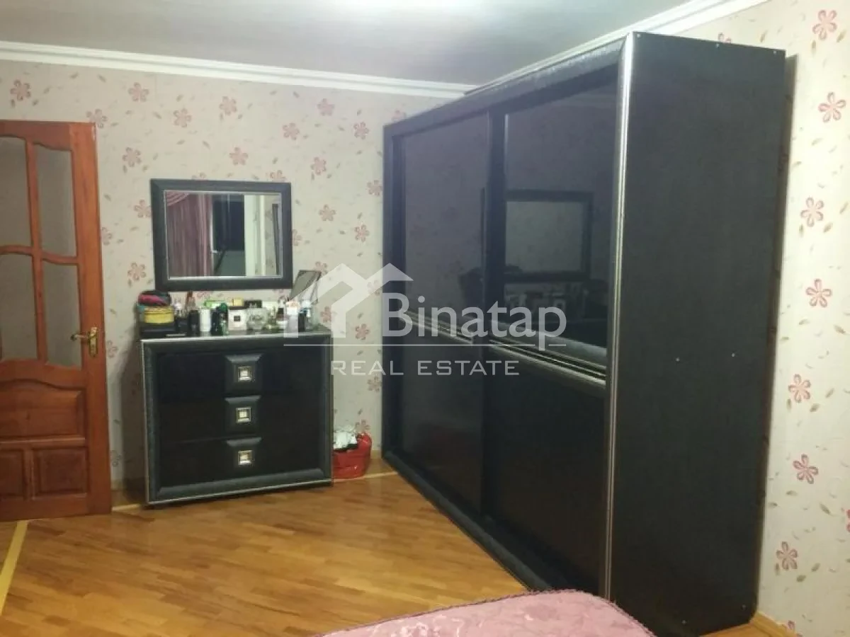 Satılır 4 otaqlı köhnə tikili 93 m², Gənclik metrosu, Nərimanov rayonu — Mənzil, Bakı (5)