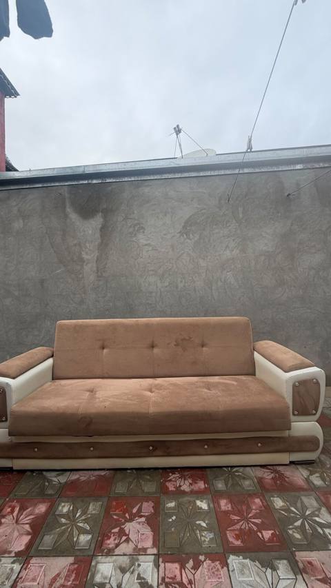 Divan 150 azn yaxşı vəzyətdə açlır bazaldı ünvan binəqədi Nəzrin — Ikıncı el mebel — Sofas (Soft furniture)