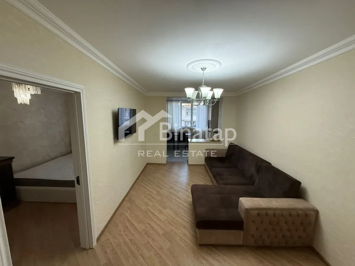 Satılır 3 otaqlı köhnə tikili 60 m², Elmlər Akademiyası metrosu, Yasamal rayonu — Mənzil, Bakı