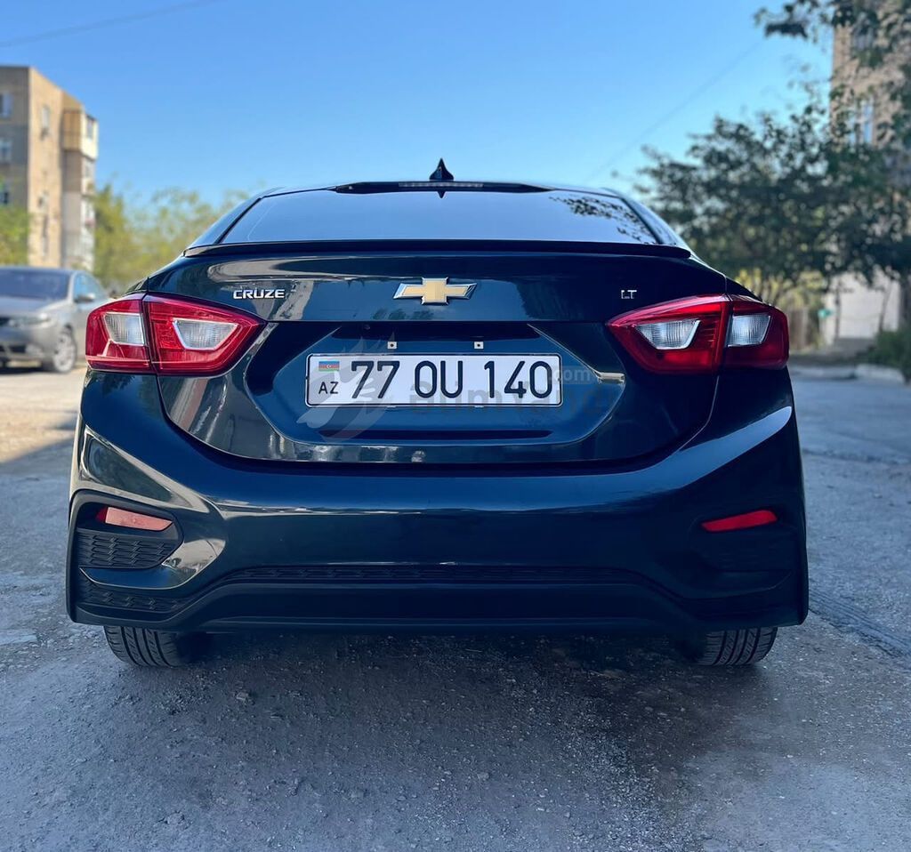 Chevrolet Cruze: 1.4 l 2018 il 143000 km Sedan 77-OU-140 — Avtomobillər, Bakı (3)