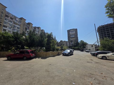 Satılır 2 otaqlı köhnə tikili 60 m² — Bakı
