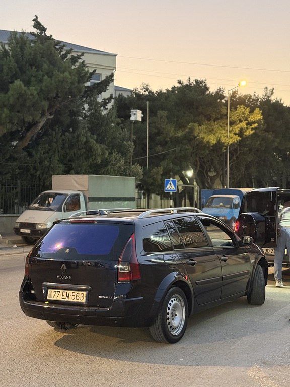 Renault Megane, 1.5 L, 2007 il, 500 000 km 77-EM-563 — Avtomobillər, Bakı (5)