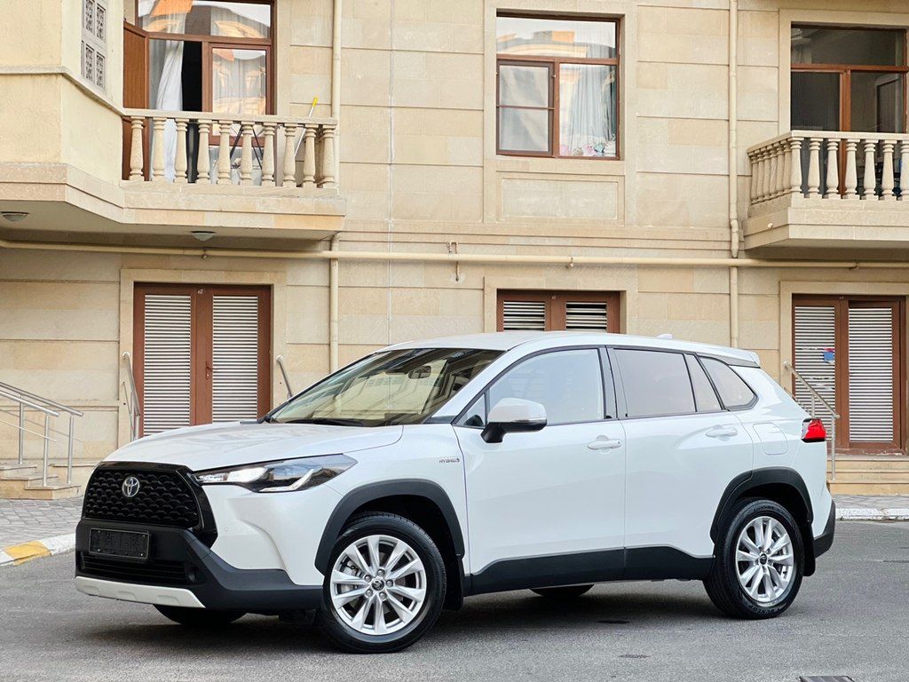 Toyota Corolla Cross, 2.0 L, 1.31 kWh, 2024 il, 16 000 km — Avtomobillər, Bakı (5)