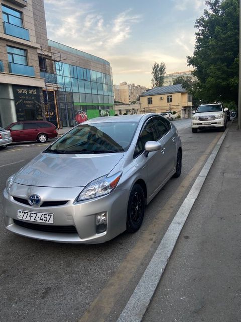 Toyota Prius, 1.8 L, 1.3 kWh, 2011 il, 490 850 km — Bakı