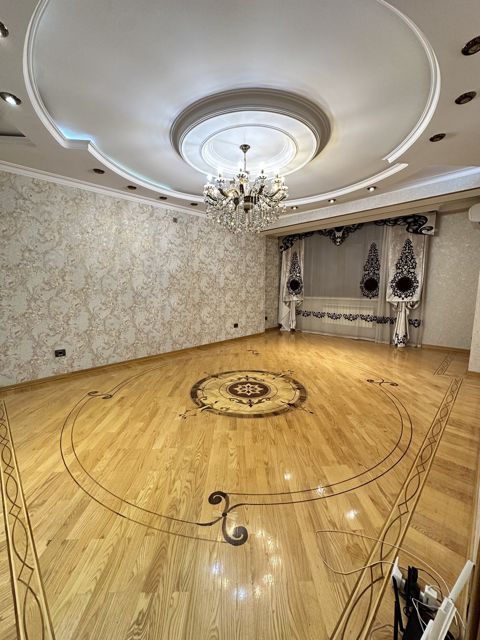 Satılır 4 otaqlı yeni tikili 178 m² — 379 000 ₼ · Bakı · Mənzil Satılır 4 otaqlı yeni tikili 178 m² — Bakı