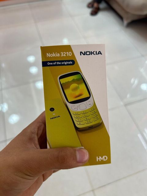 Nokia 3210 Grunge Black 128MB/64MB — Bakı