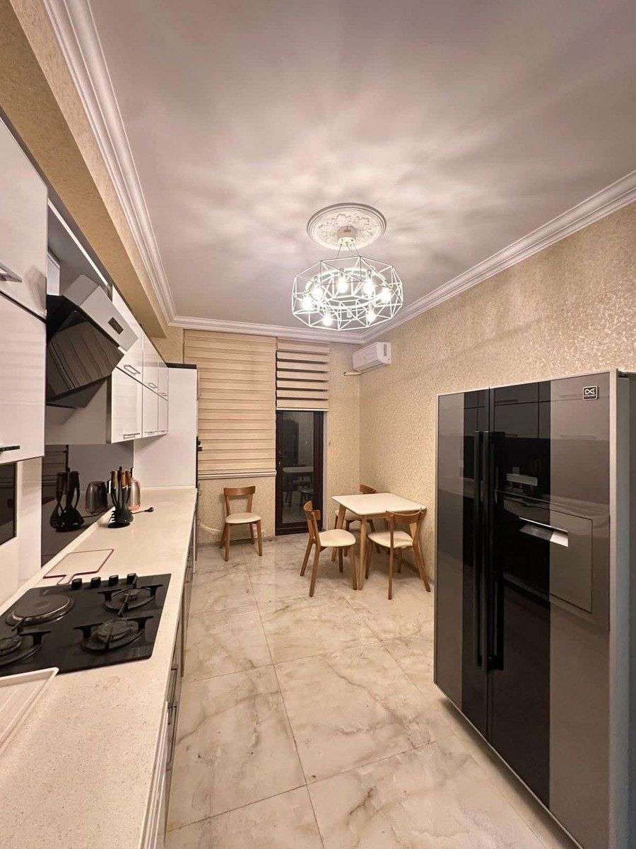 Satılır 4 otaqlı yeni tikili 190 m² — Mənzil, Bakı (11)