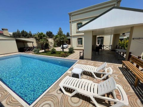 Satılır 5 otaqlı həyət evi/bağ evi 270 m² — 450 000 ₼ · Bakı · Ev, villa Satılır 5 otaqlı həyət evi/bağ evi 270 m² — Bakı