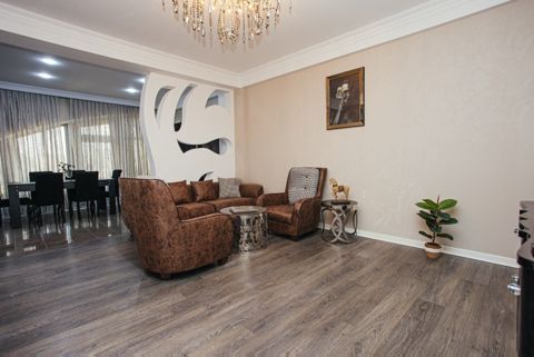 İcarəyə verilir 3 otaqlı yeni tikili 170 m² — Mənzil