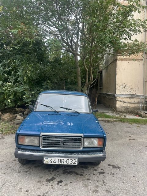 Lada (VAZ) 2107, 1.6 L, 2009 il, 18 900 km — 4 900 ₼ · Bakı · Avtomobillər Lada (VAZ) 2107, 1.6 L, 2009 il, 18 900 km — Bakı