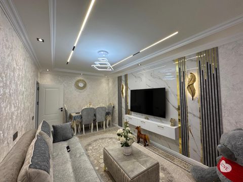 Satılır 3 otaqlı köhnə tikili 78.5 m² — Apartment