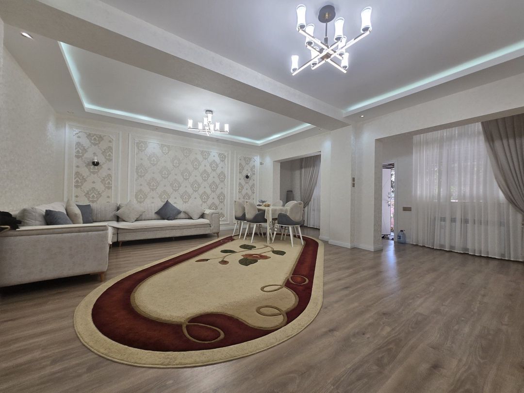 Satılır 4 otaqlı köhnə tikili 120 m² — Mənzil, Bakı (2)