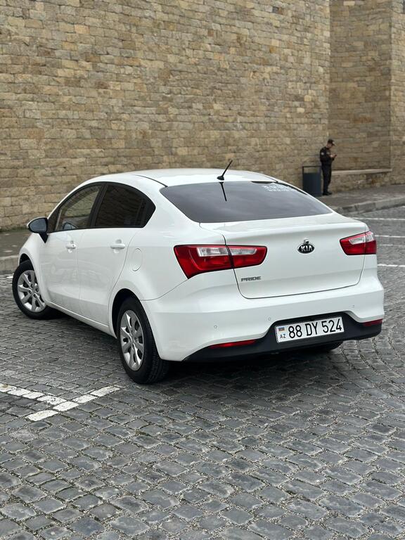 Kia Rio, 1.4 L, 2017 il, 94 300 km 88-DY-524 — Avtomobillər, Bakı (9)