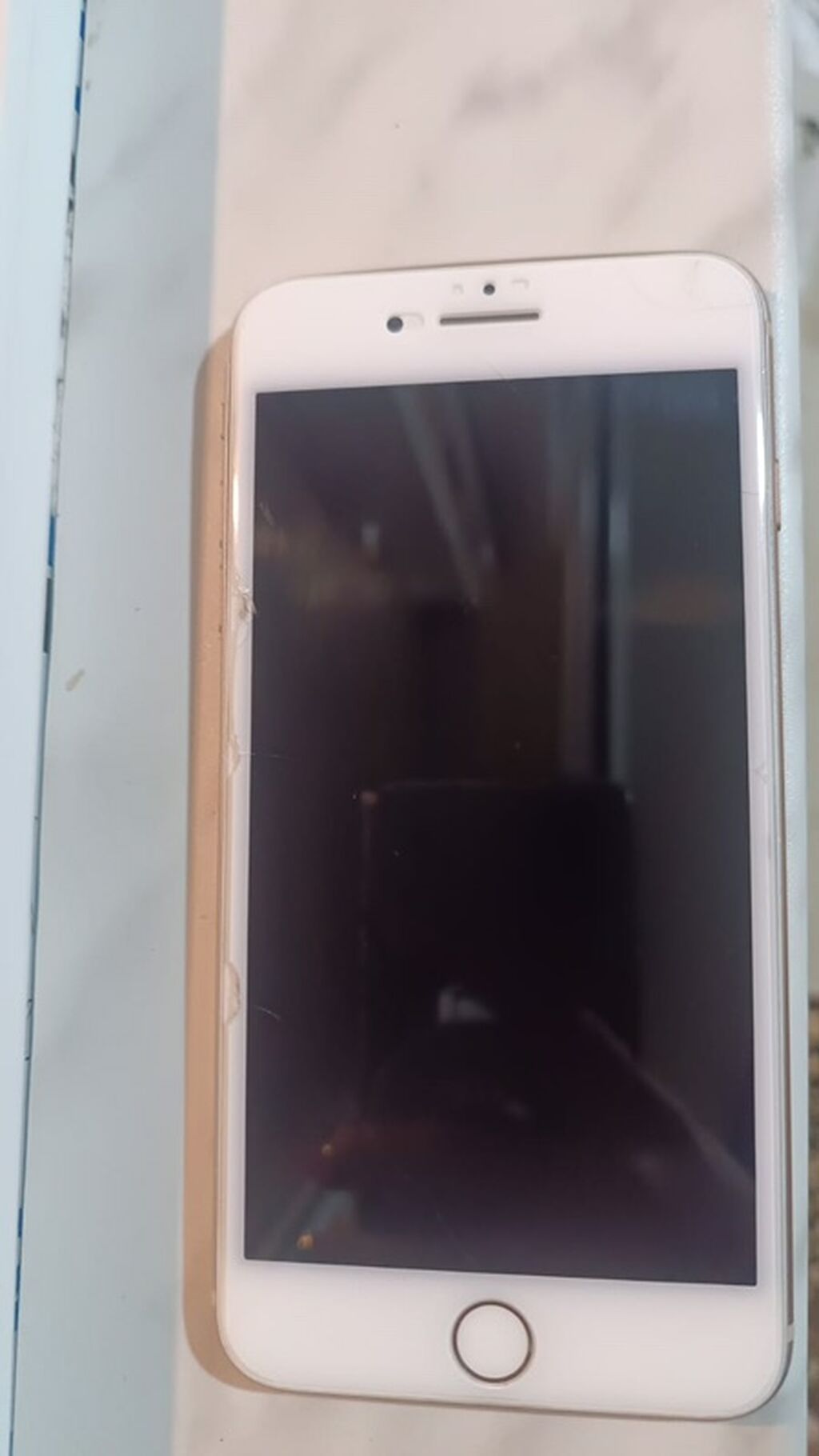 IPhone 8 Plus, 64 GB, Qızılı, Simsiz şarj — Apple iPhone, Bakı (2)