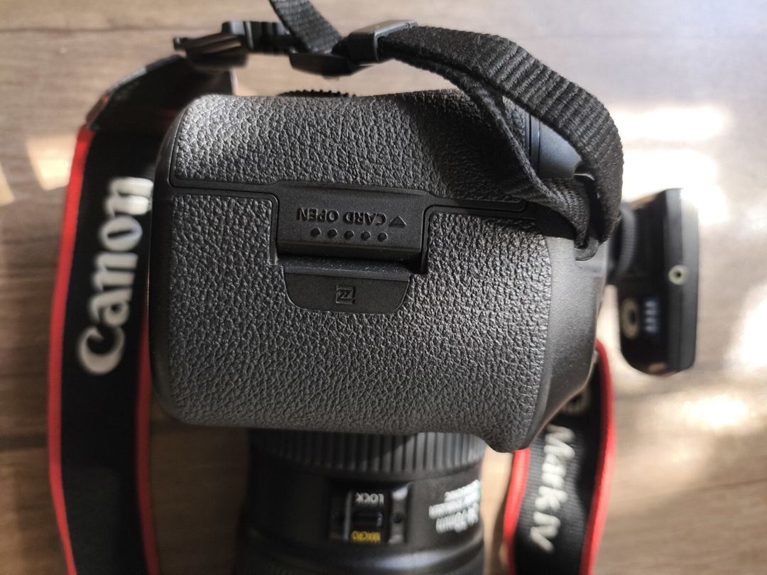 Fotoaparat 5 d mark4 — Foto və video texnikası, Bakı (2)