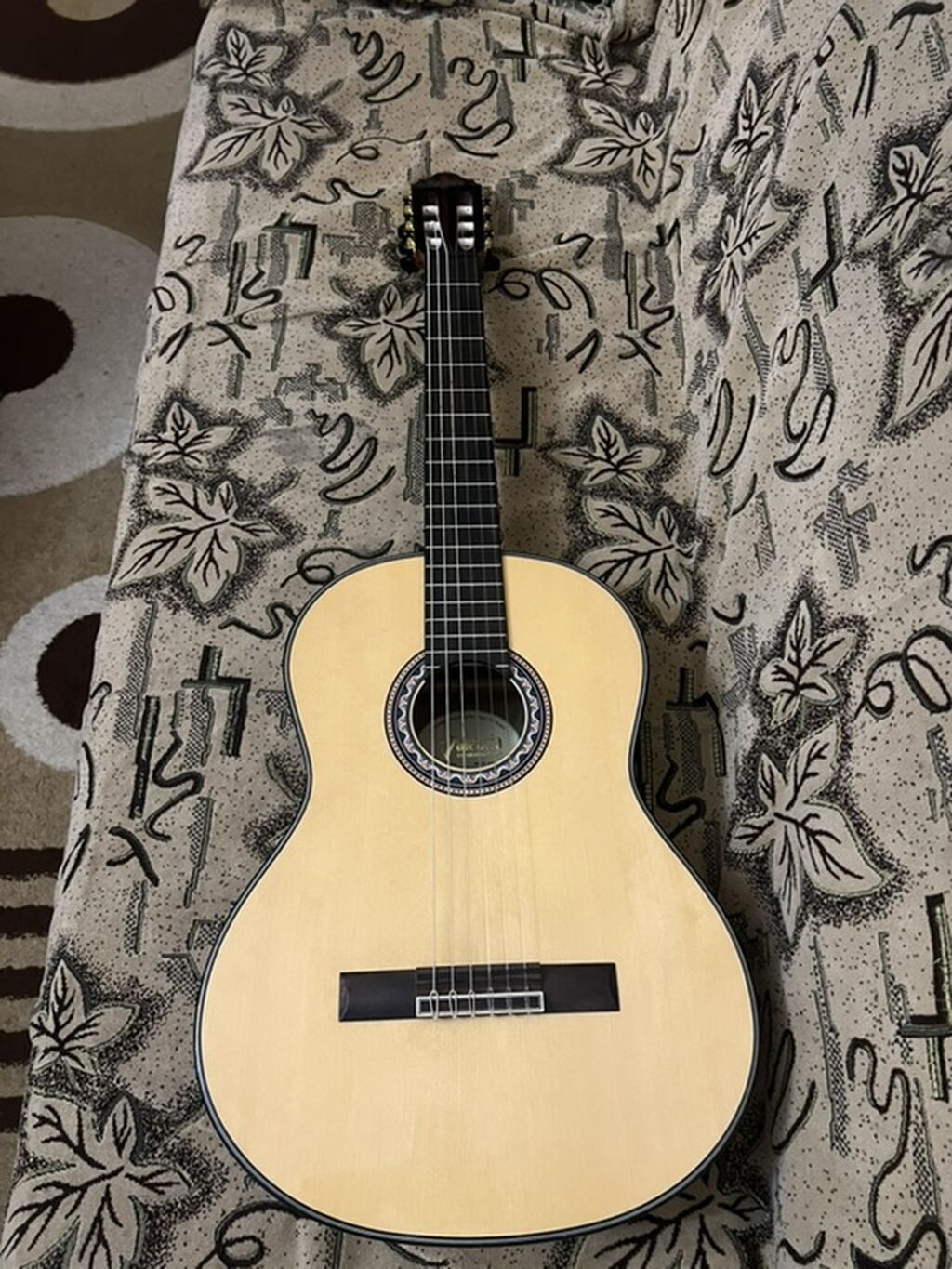 Valencia klassik gitara – model VC564 - Brend: Valencia (Established — Gitarlar və digər simli alətlər, Digah (8)
