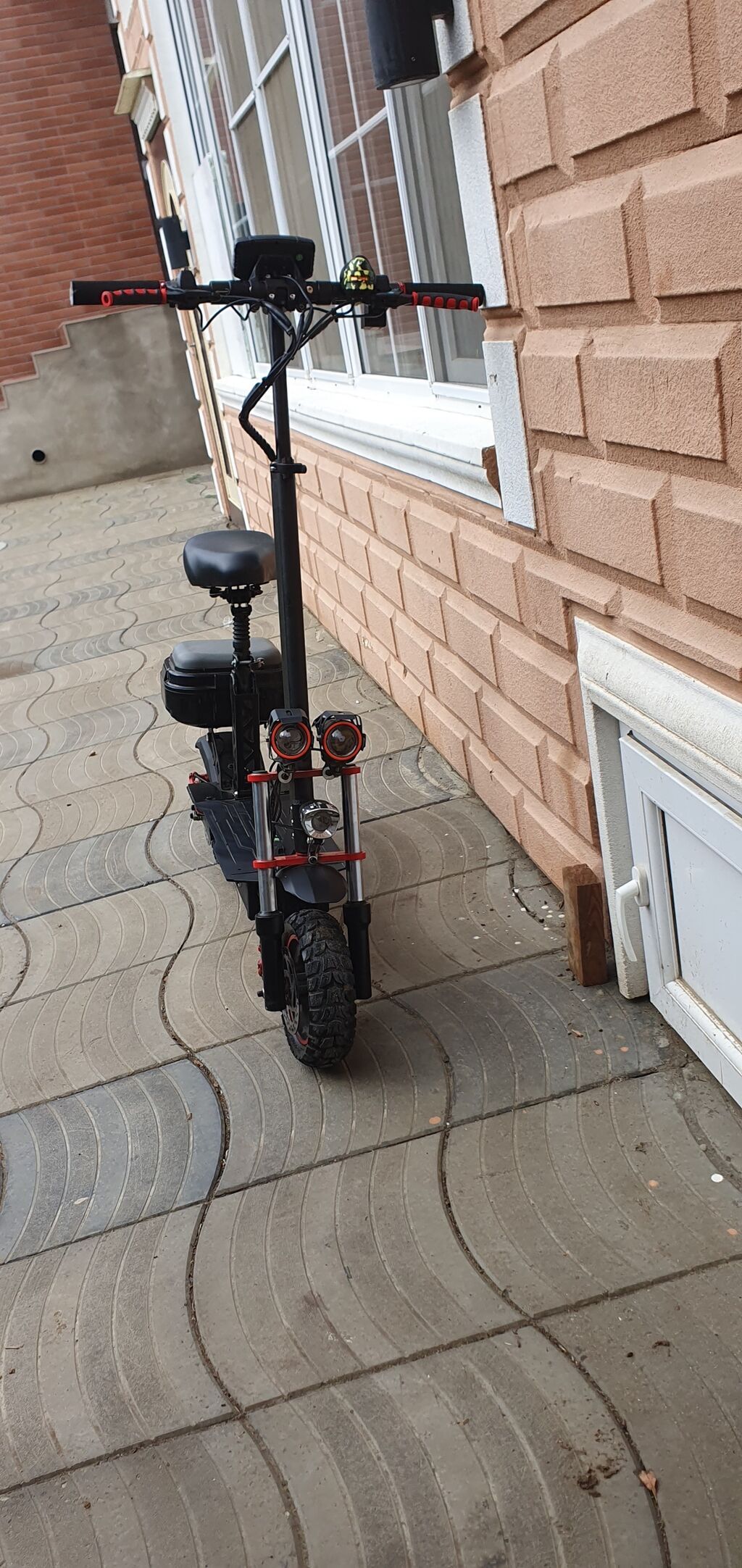Güclü elektrik skuteri + dəbilqə Məhsul təsviri: - Şəhər və kənd — Skuterlər, Digah (3)
