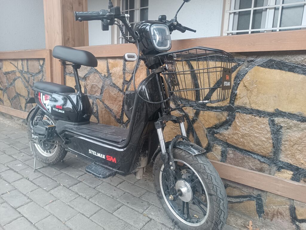 Stelmax SM elektrik skuter - Rəng: qara, qırmızı-ağ qrafiklər — Mopedlər və skuterlər, Gəncə