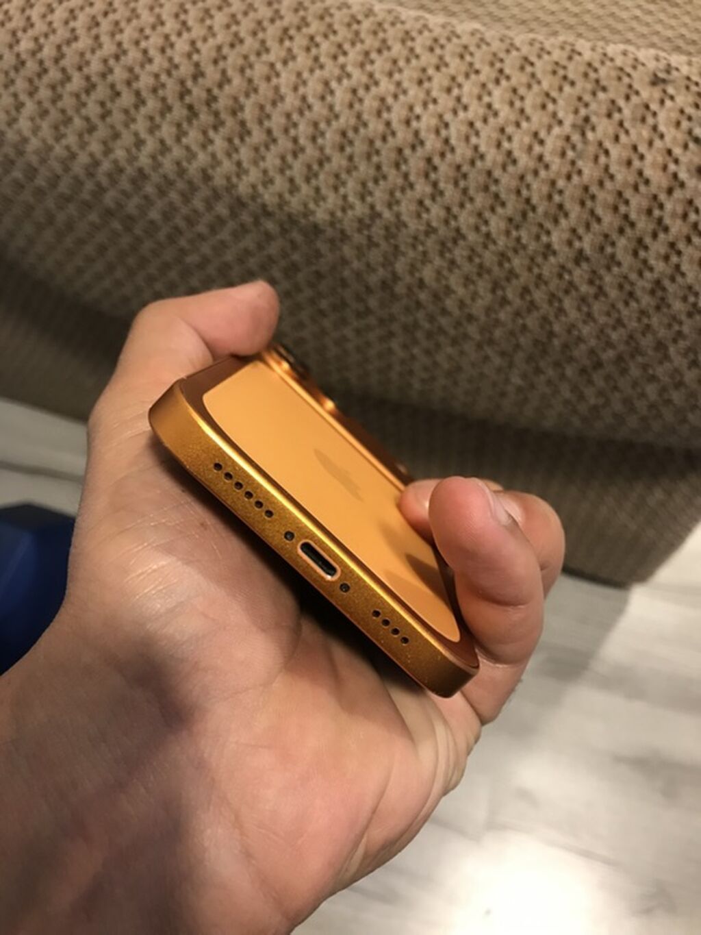 Məhsul: iPhone modelinə bənzər dizayna sahib smartfon (narıncı/qızılı — Digər smartfonlar, Ağdaş (5)