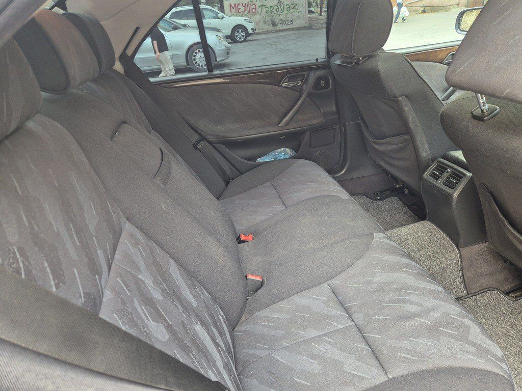 Mercedes E 240, 2.4 L, 2000 il, 296 000 km 99-KS-668 — Avtomobillər, Sumqayıt (9)