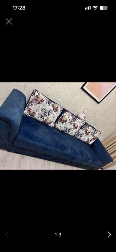Material: məxmər effektli yumşaq parça, dekorativ tikiş xətləri ilə — 200 ₼ · Bakı · Divanlər Material: məxmər effektli yumşaq parça, dekorativ tikiş xətləri ilə — Bakı