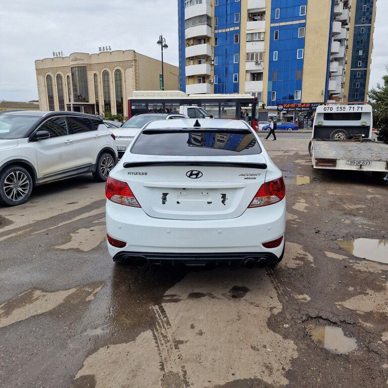 Hyundai Accent, 1.6 L, 2013 il, 186 245 km — Avtomobillər, Bakı (3)