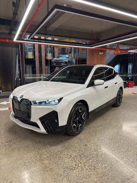 BMW iX, 105.2 kWh, 2023 il, 34 700 km — 88 000 ₼ · Bakı · Avtomobillər BMW iX, 105.2 kWh, 2023 il, 34 700 km — Bakı