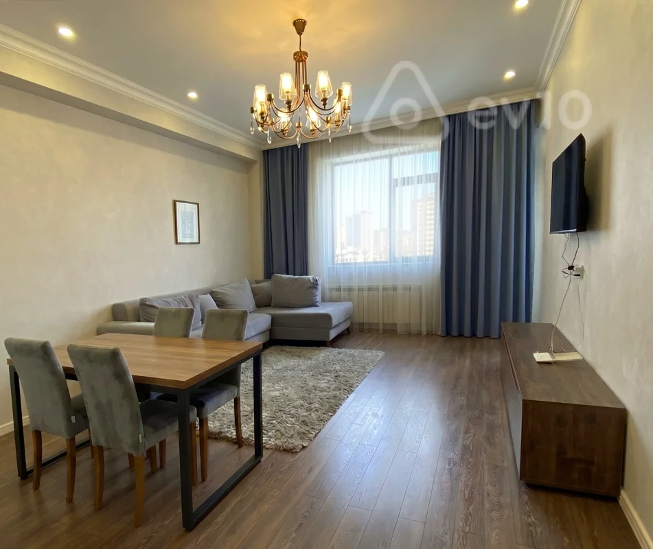 2 otaqlı mənzil, 70 m², Əbdülvahab Salamzadə küç. — kirayə — Bakı