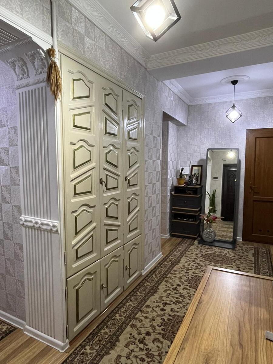 Satılır 4 otaqlı köhnə tikili 100 m² — Mənzil, Bakı (5)