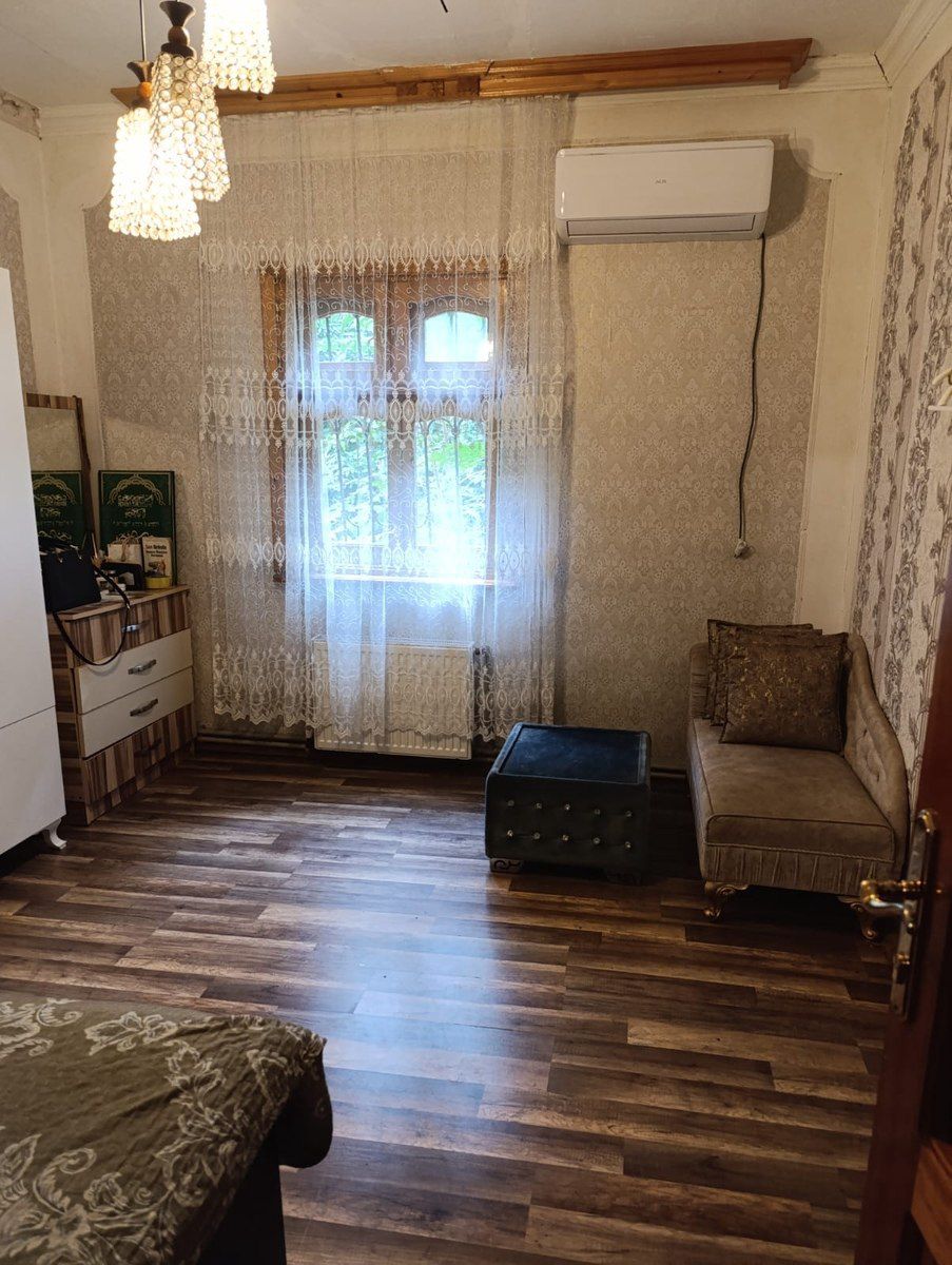 Həyət evi, Qara Qarayev m — Ev, villa, Bakı (8)