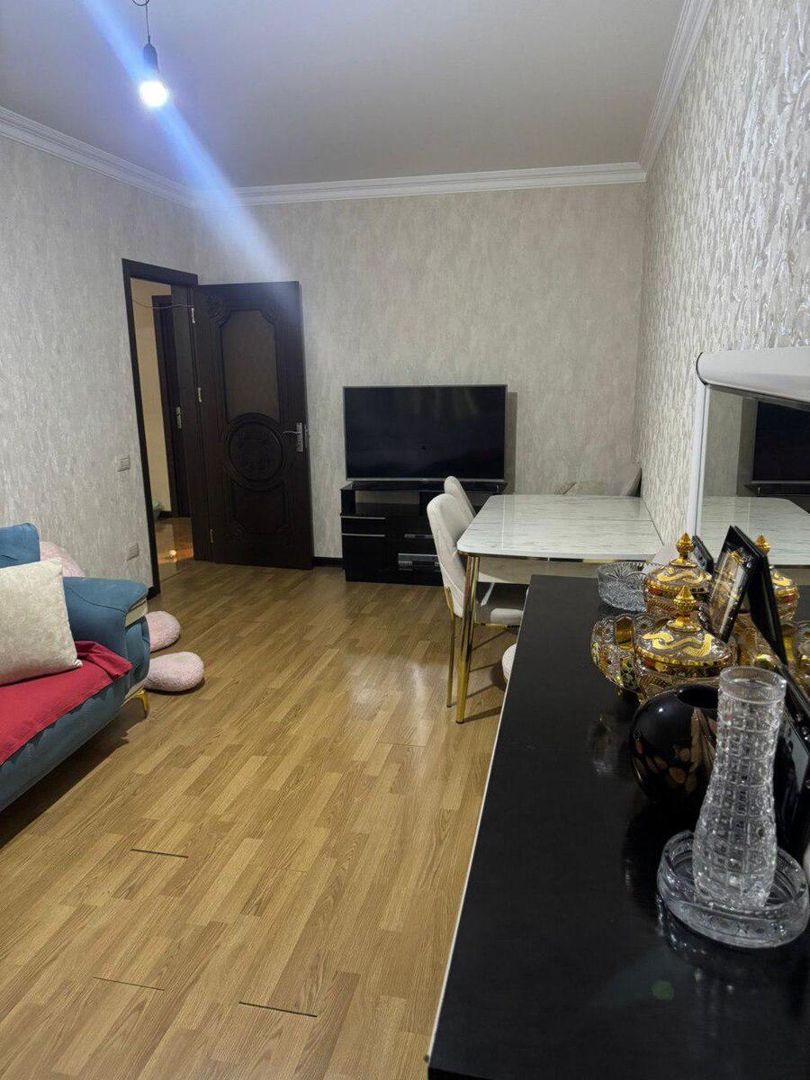 Satılır 4 otaqlı köhnə tikili 90 m² — Mənzil, Bakı (8)