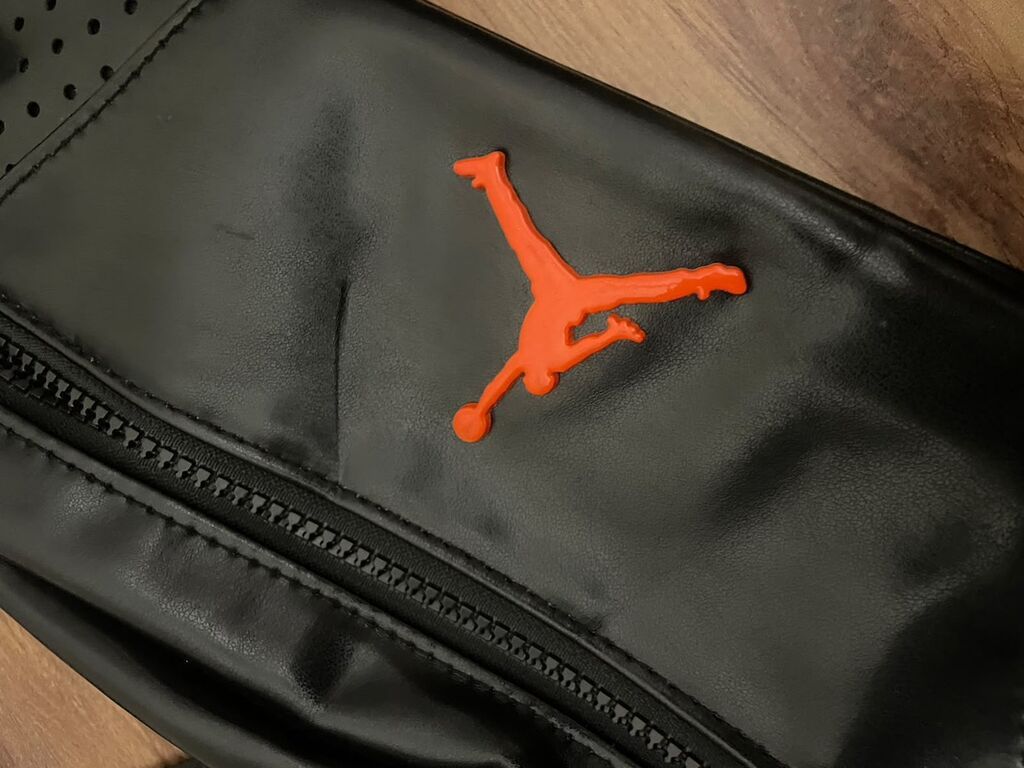 Jordan bel çantası (waist bag) - Rəng: qara, narıncı detallarla — Çantalar, çamadanlar, cüzdanlar, Bakı (2)
