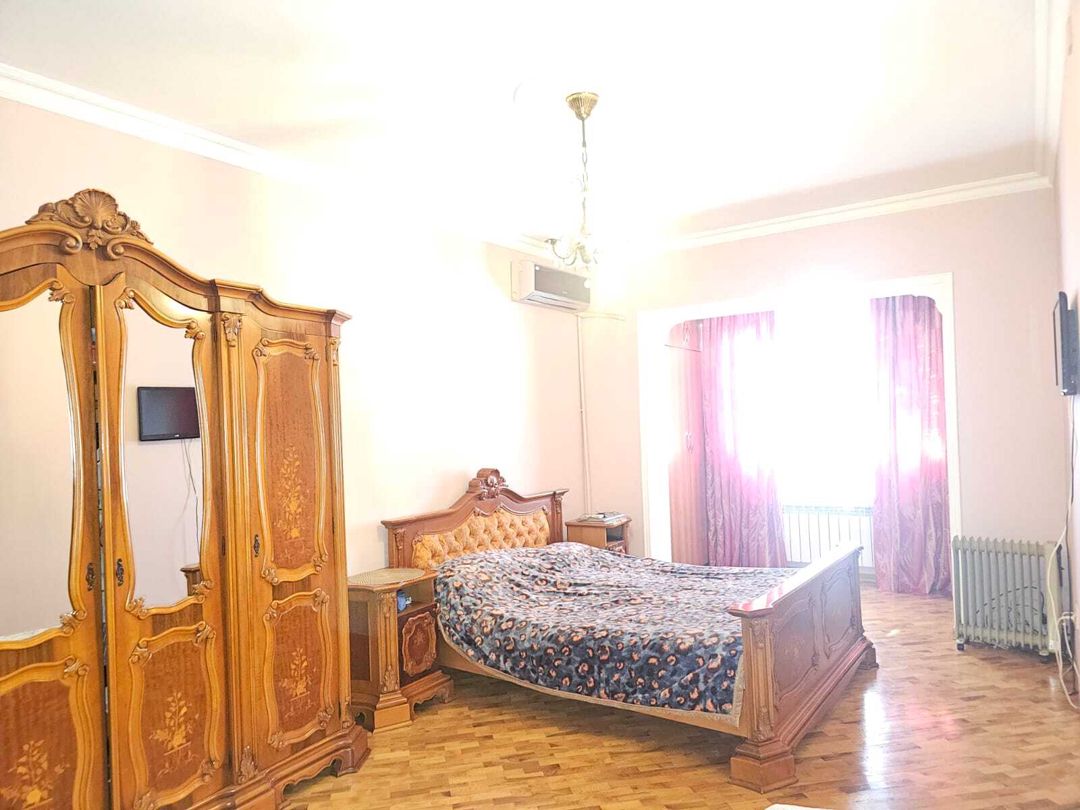 Satılır 4 otaqlı köhnə tikili 84 m² — Mənzil, Bakı (10)