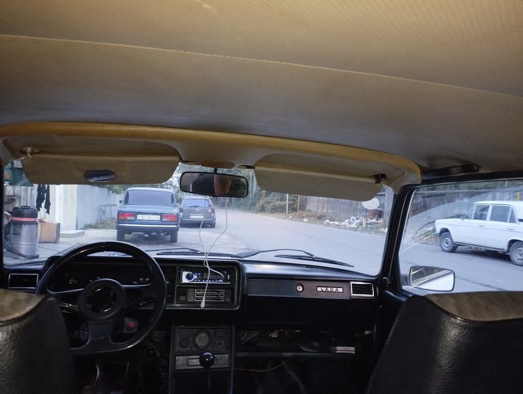 Lada (VAZ) 2107, 1.5 L, 2005 il, 455 000 km 10-XD-497 — Avtomobillər, Qəbələ (3)