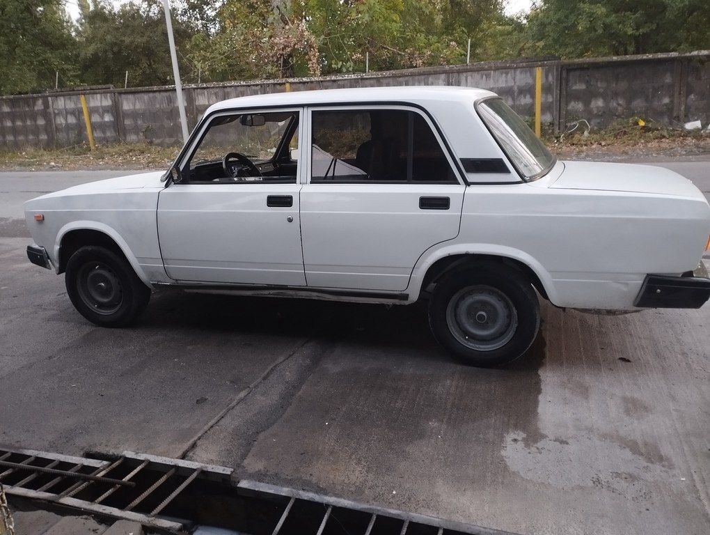 Lada (VAZ) 2107, 1.5 L, 2005 il, 455 000 km 10-XD-497 — Avtomobillər, Qəbələ (2)