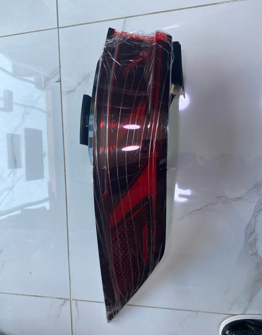 Arxa stop farası BYD Qin Plus — 100 ₼ · Bakı · Avtomobil işığı Arxa stop farası BYD Qin Plus — Bakı