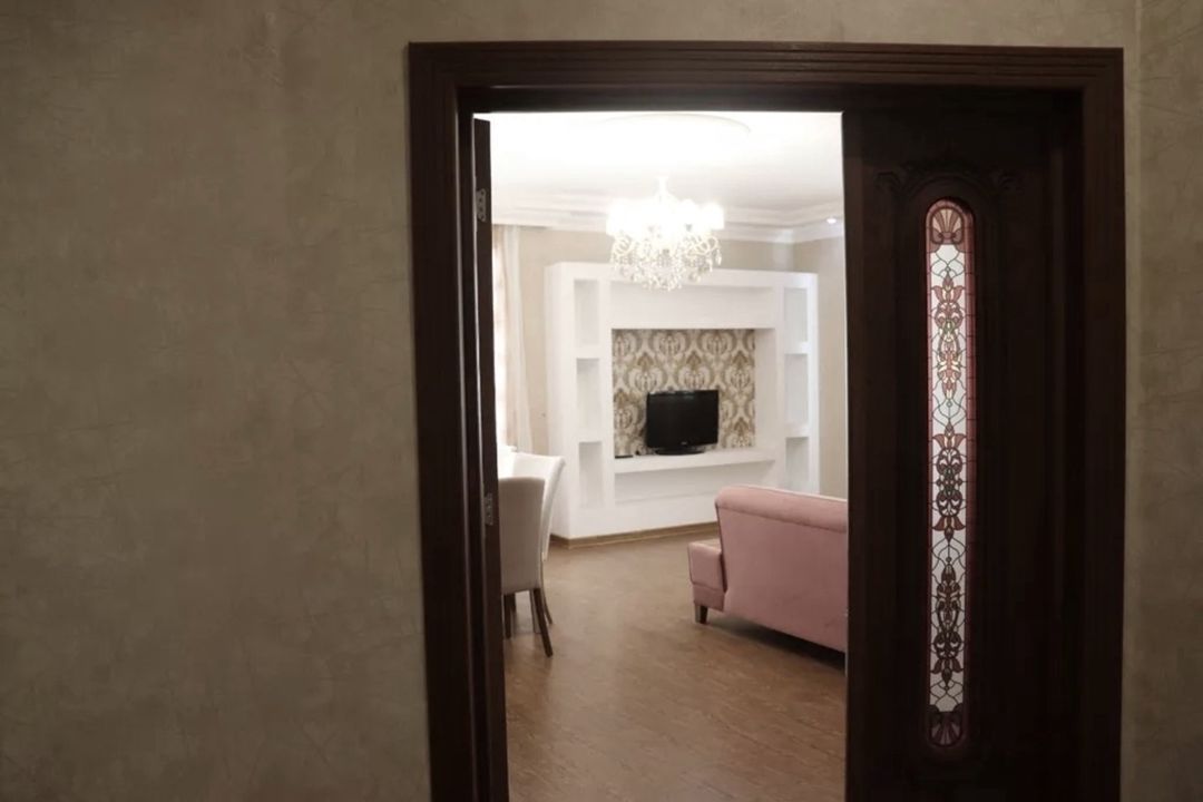İcarəyə verilir 3 otaqlı yeni tikili 150 m² — Mənzil, Bakı (5)