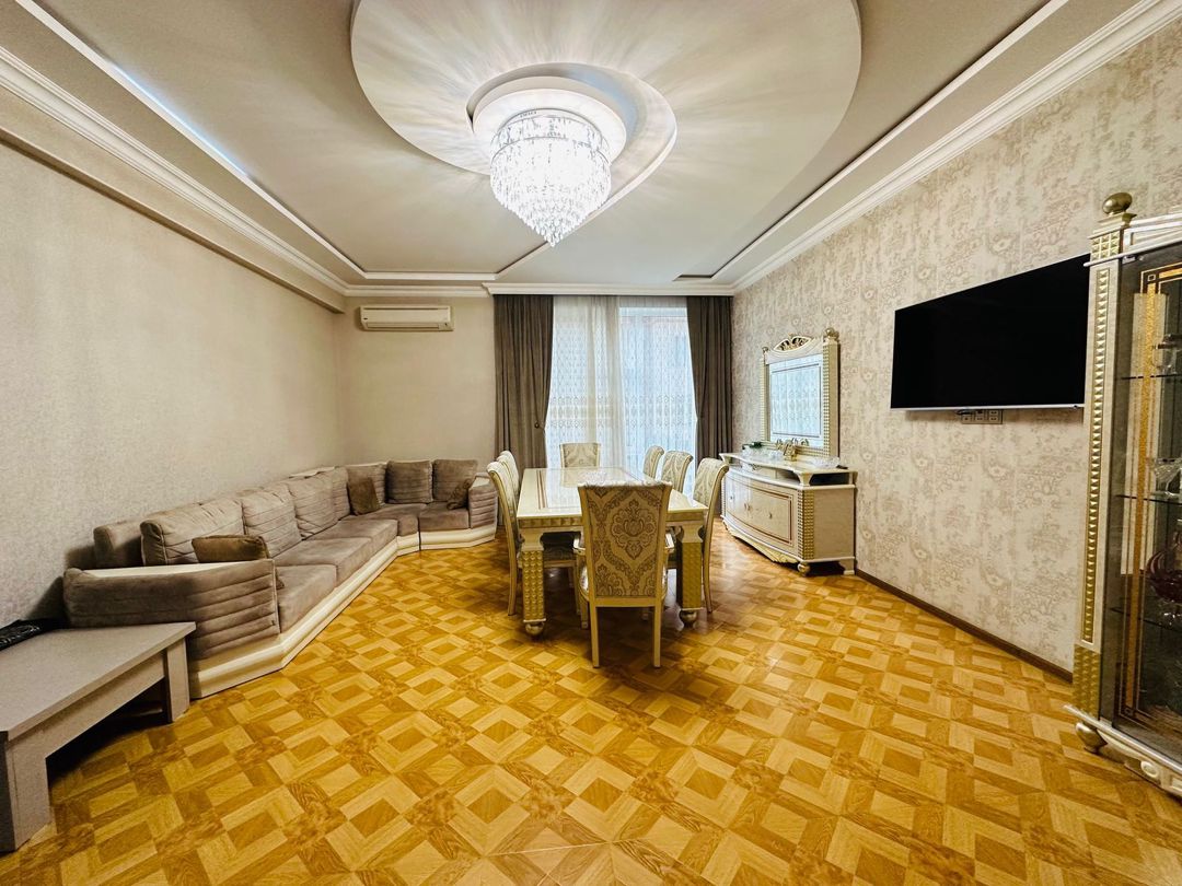 Satılır 3 otaqlı yeni tikili 165 m² — Mənzil, Bakı (2)