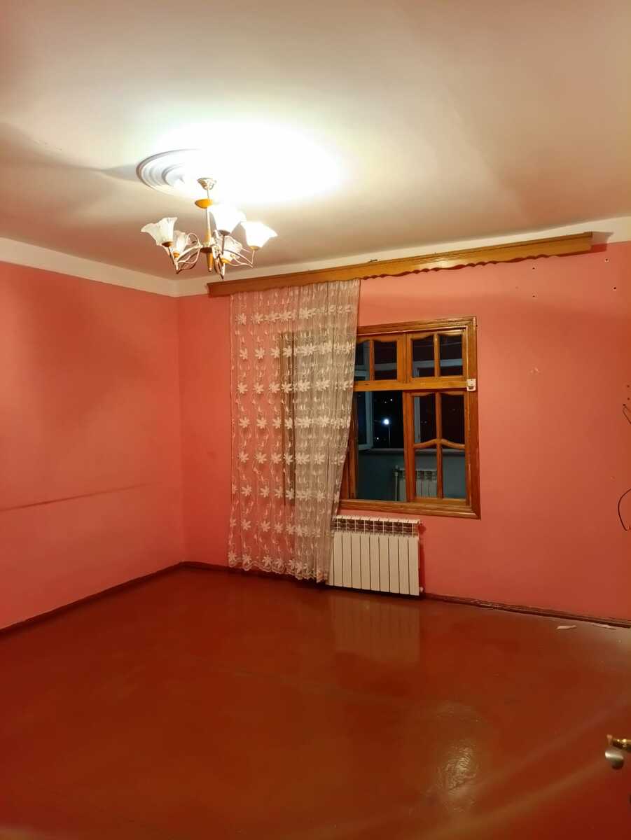 Satılır 2 otaqlı köhnə tikili 50 m² — Mənzil, Sumqayıt (4)
