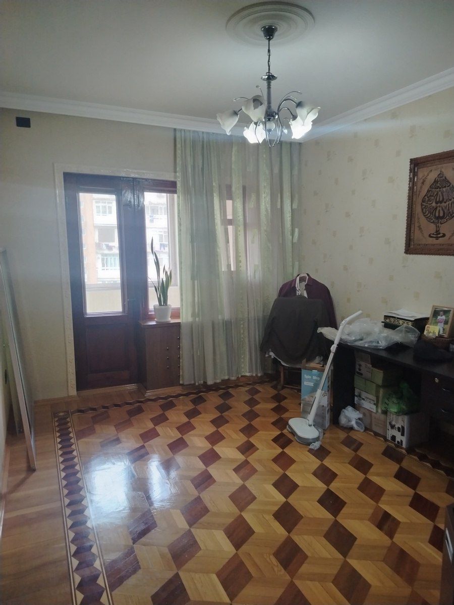 Satılır 5 otaqlı köhnə tikili 120 m² — Mənzil, Bakı (4)