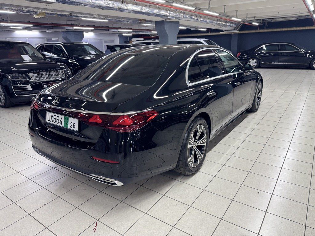 Mercedes E 200, 2.0 L, 2024 il, 10 000 km — Avtomobillər, Bakı (7)