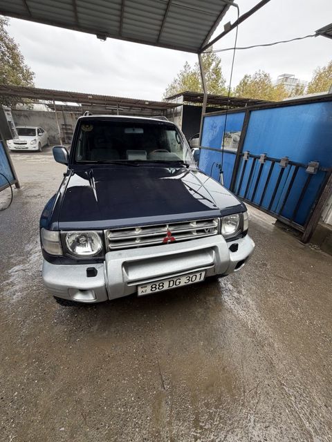 Mitsubishi Pajero, 3.0 L, 1998 il, 285 000 km — 11 000 ₼ · Bakı · Avtomobillər Mitsubishi Pajero, 3.0 L, 1998 il, 285 000 km — Bakı
