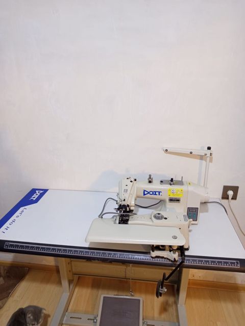 Gizli tikiş maşını satılır. Təp təzədi. Quraşdırılıb amma istifadə — 250 ₼ · Bakı · Digər Gizli tikiş maşını satılır. Təp təzədi. Quraşdırılıb amma istifadə — Bakı