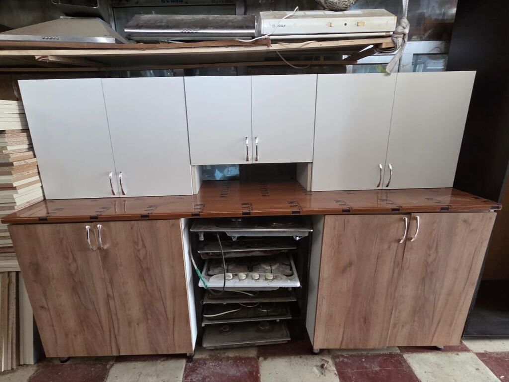 Mətbəx mebeli satılır. - Ölçü: 225 sm - Komplekt: üst dolablar və alt — Mətbəx mobilyası, Bakı